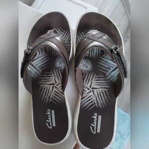 Clarks Breeze Sea Womens Size 7M  Slides Slipper Flip Flop Thong Sandal